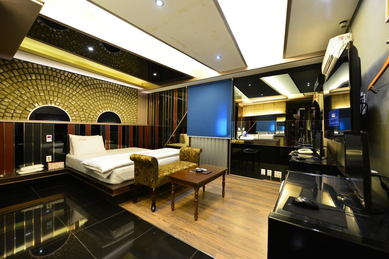 Daegu Piano Motel Zewnętrze zdjęcie