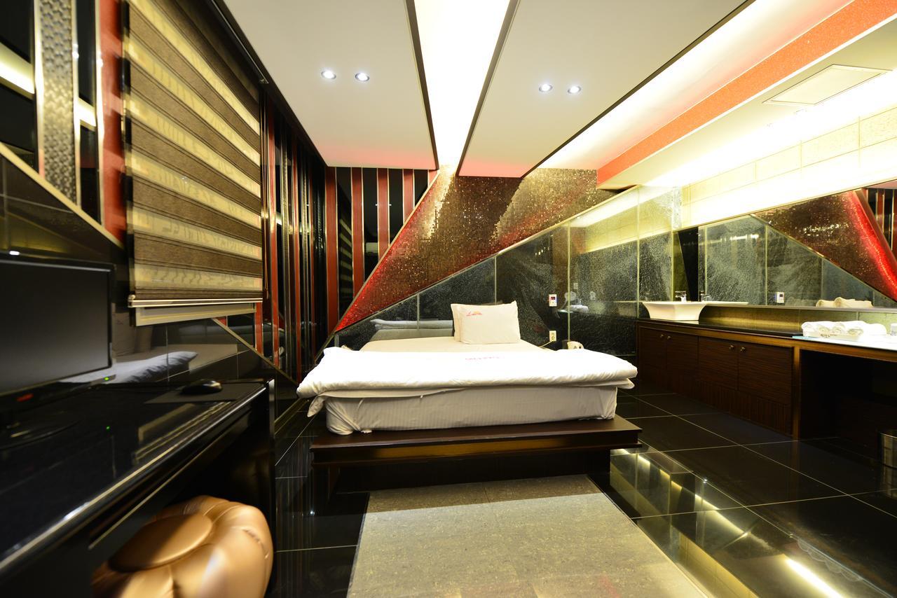 Daegu Piano Motel Zewnętrze zdjęcie
