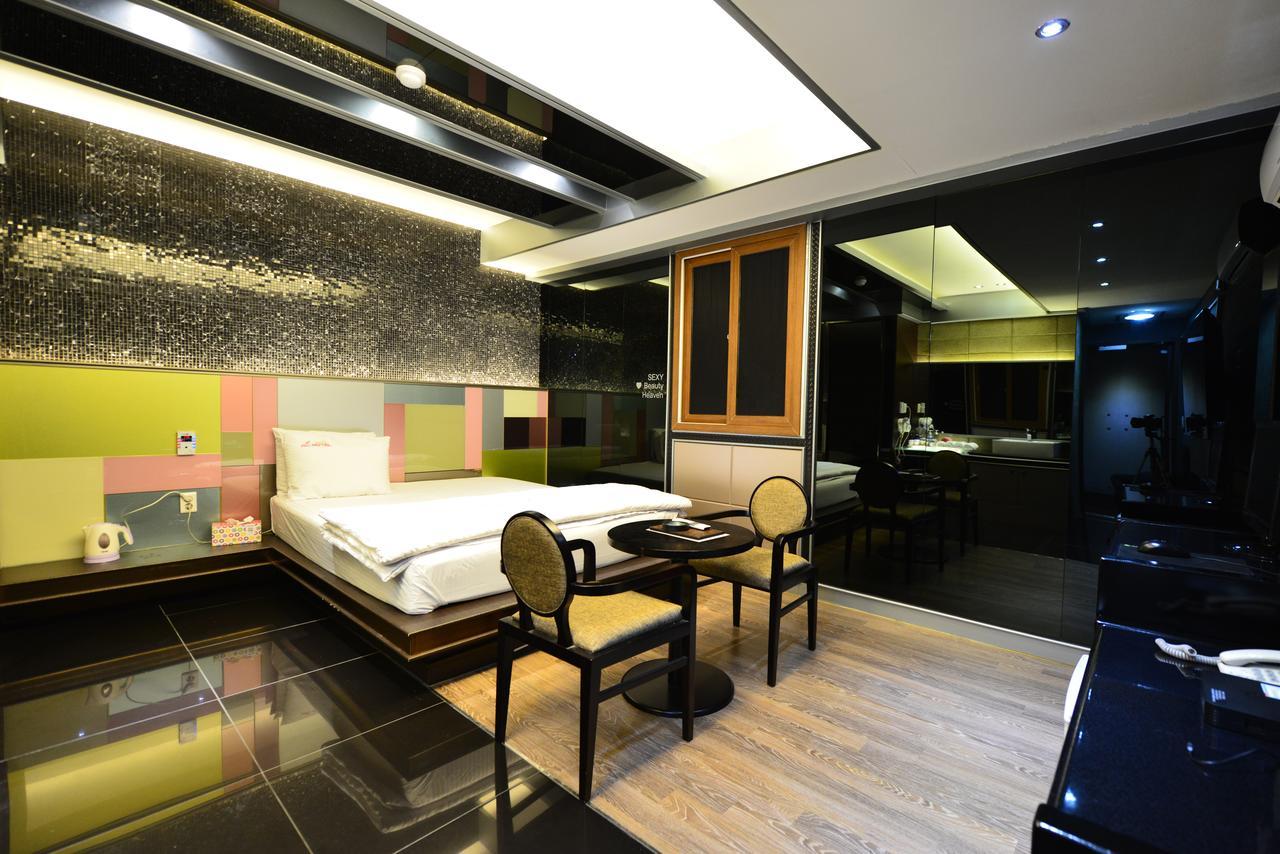 Daegu Piano Motel Zewnętrze zdjęcie